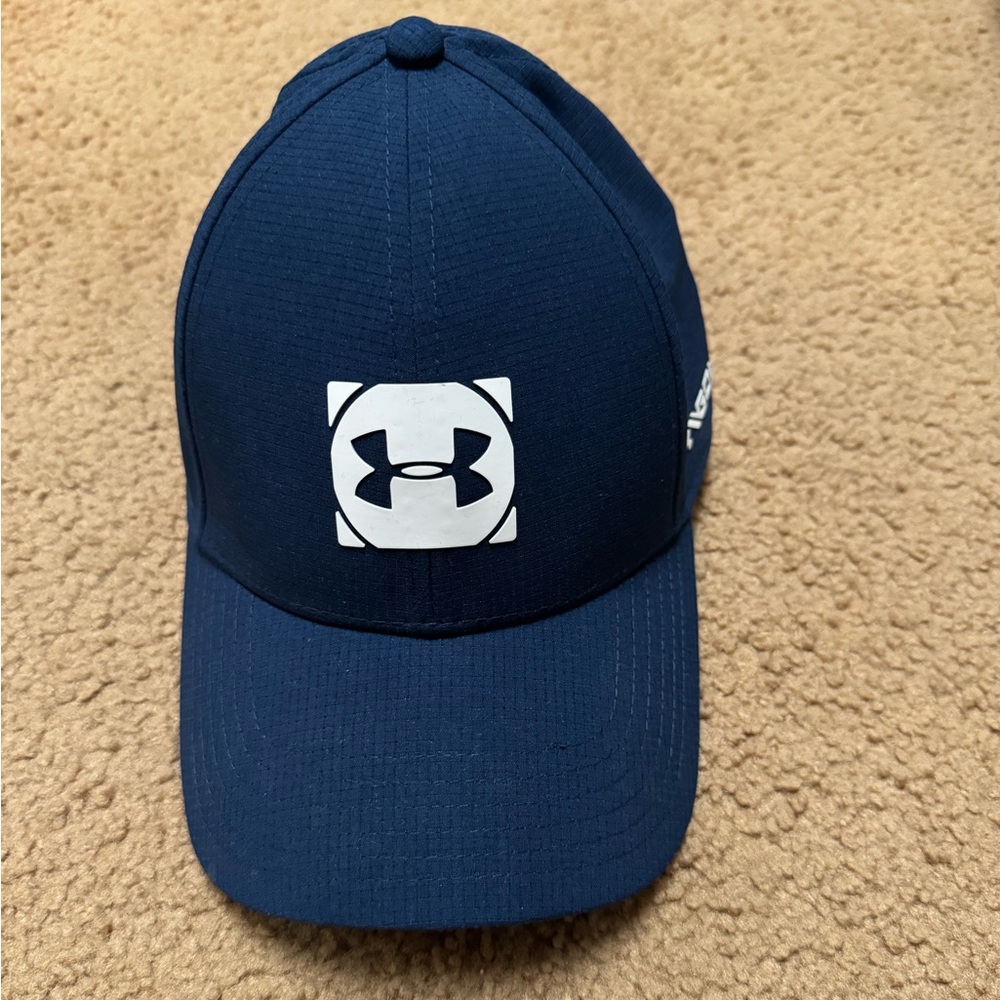 Under Armor Golf Hat